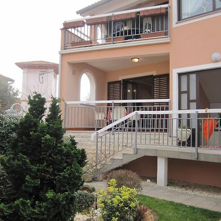 Apartments Mediteraneo Tar-Vabriga Exterior photo